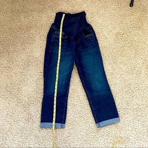 Old navy dark wash maternity jeans size 2